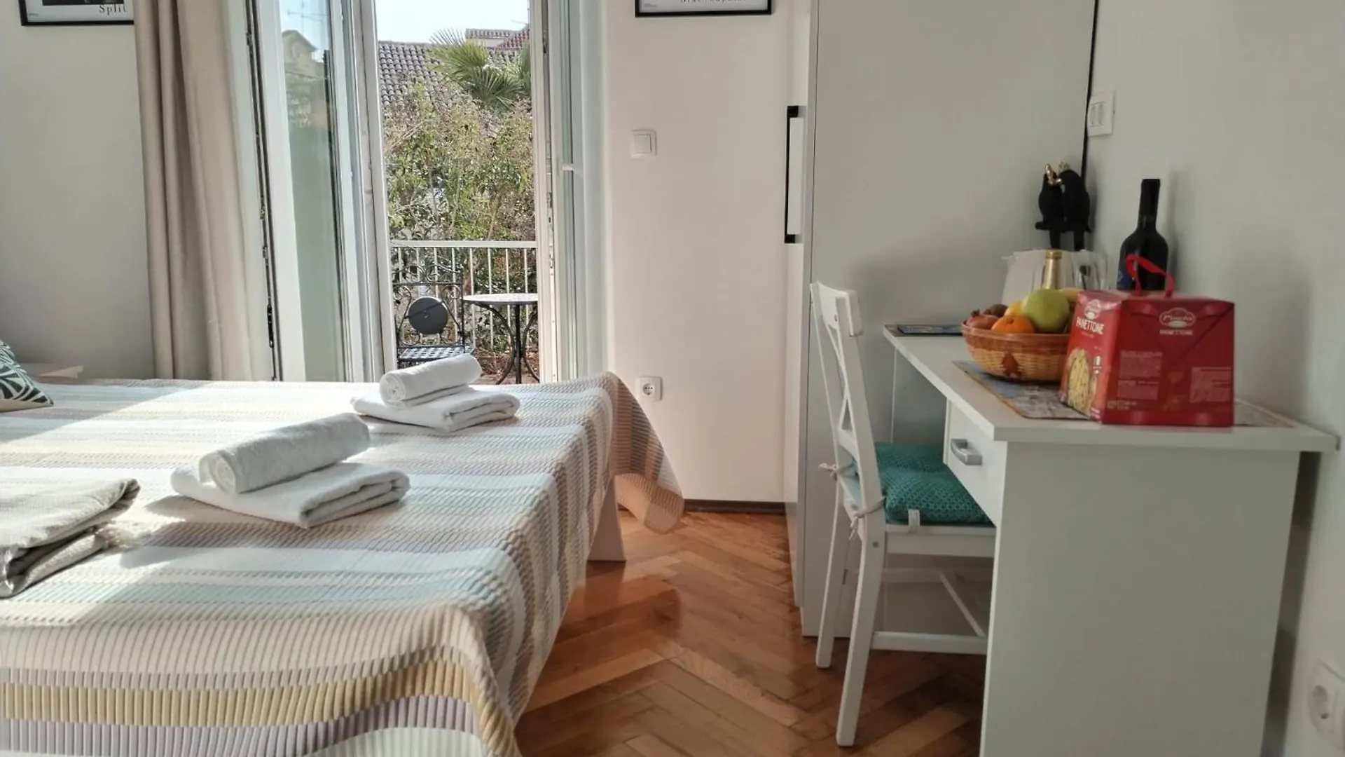 Sunny Terrace Apartment Split
